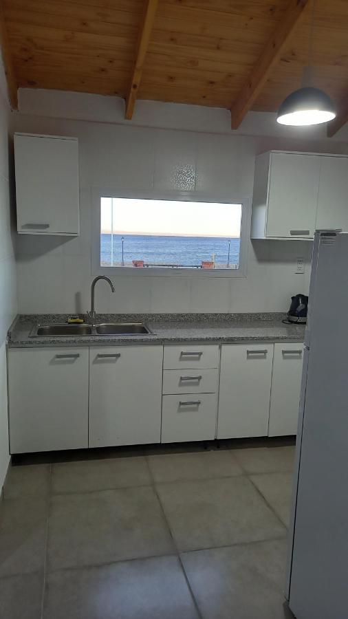Casa Costanera Lago Buenos Aires, Los Antiguos Bagian luar foto